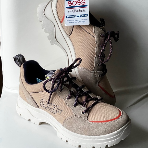Sketchers BOB Broadies City Terrain Woman's Athletic Hiking Shoe - Picture 1 of 15
